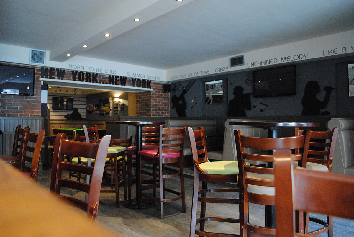 Large pub with an atmosphere to match