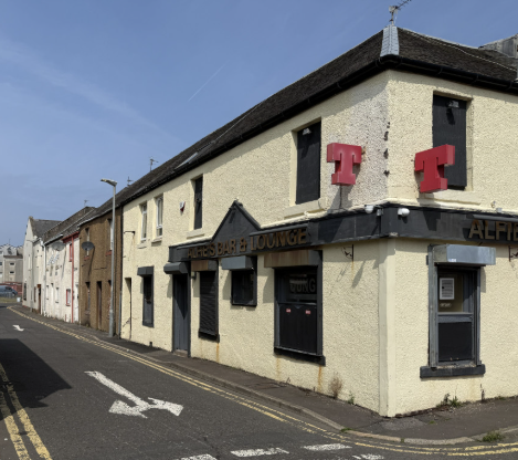 Alfie's Bar and Lounge - FOR SALE ONLY  - OFFERS OVER £150,000